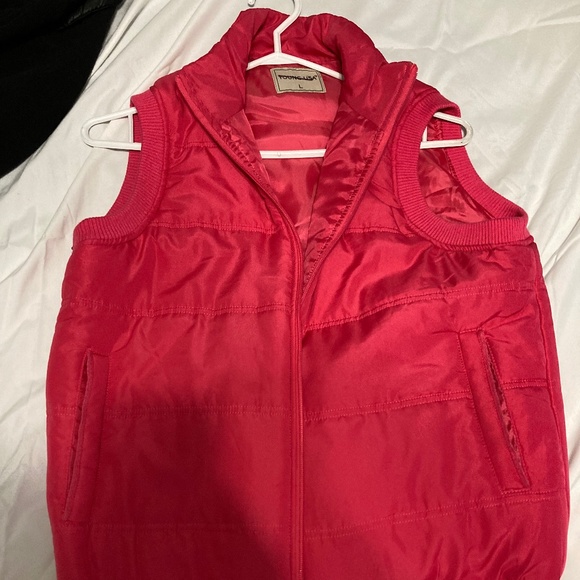 YOUNG LISA pink vest - Picture 1 of 2